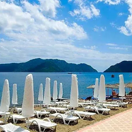 Hotel Yuzbasi 3*